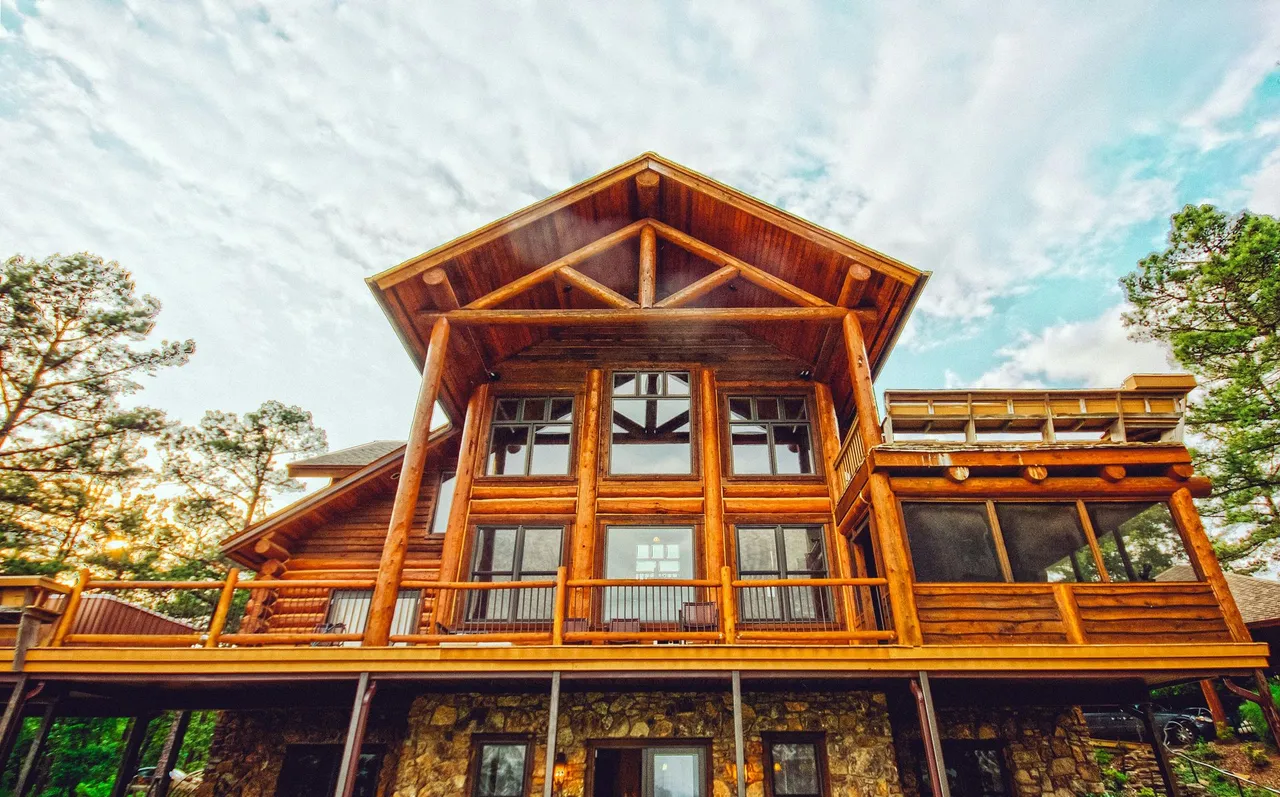 Professional Log Home Services in Northwest Montana